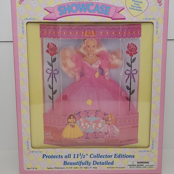 HTF Other - Vintage 1997 Collectors Doll Showcase 15x11.5x4 Doll Barbie Protector Case-HTF